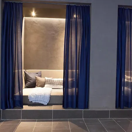 Hotell De Charme 4*