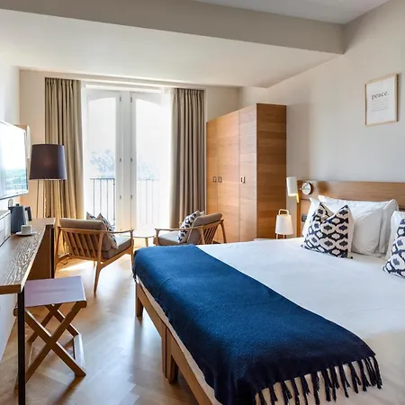 Hotel De Charme 4*